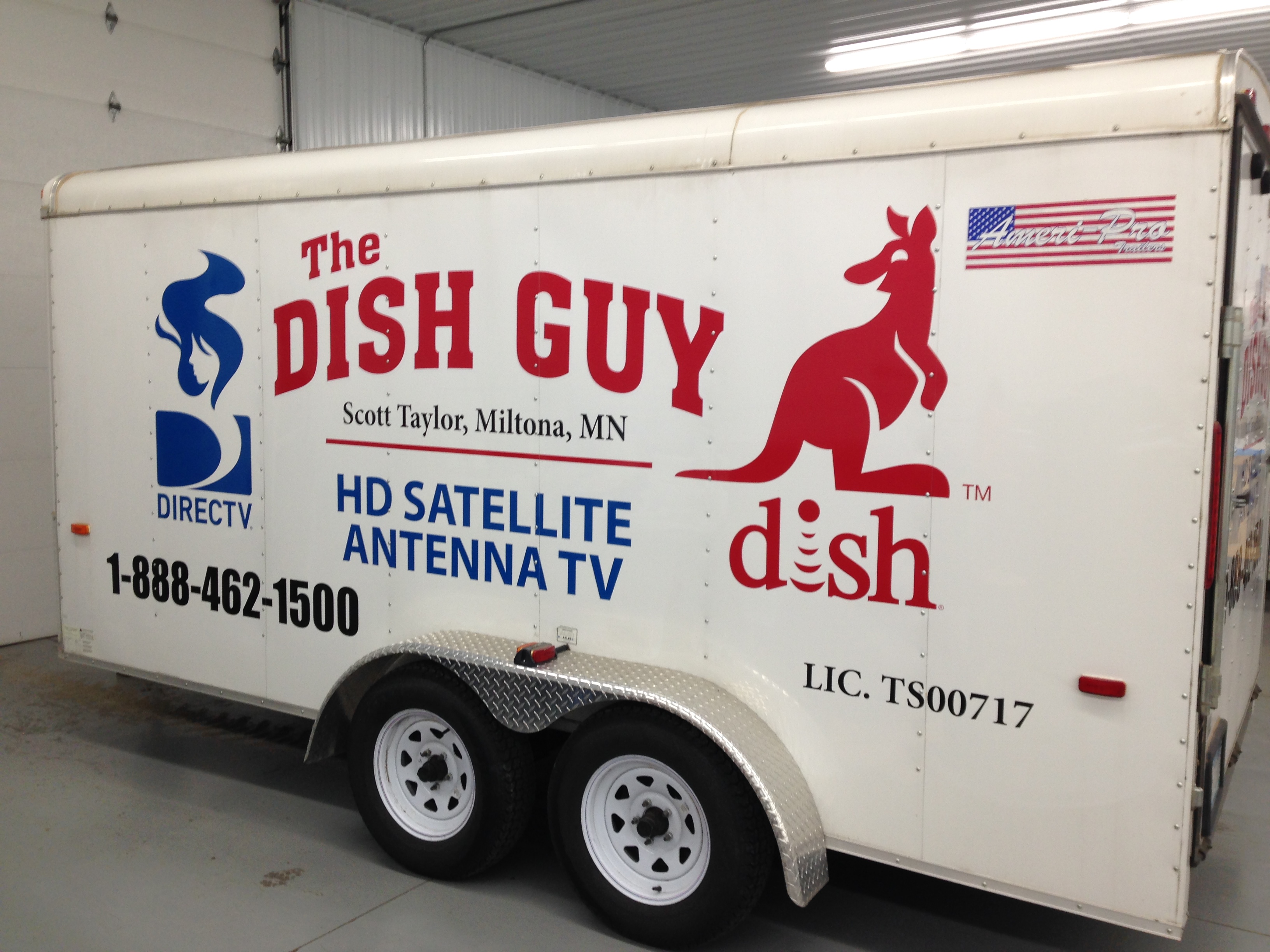 Custom Business Trailer Lettering from Signmax